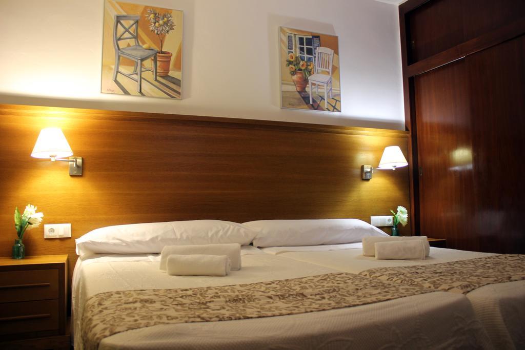 Hostal Dori Tarifa Luaran gambar